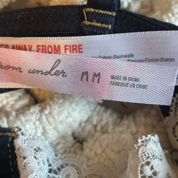 Sexy Summer Urban Denim and Lace Bra - Picture 5 of 6